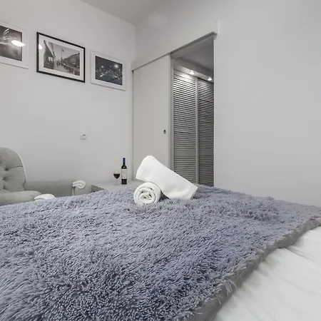 Apartments Madelaine Warsaw By Noclegi Renters Exterior photo